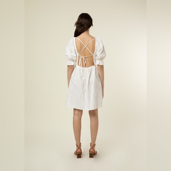 Frnch Sora Dress with embroidered flowers and open back small - Picture 1 of 7